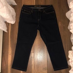 Michael Kors Dark wash denim capris size 6